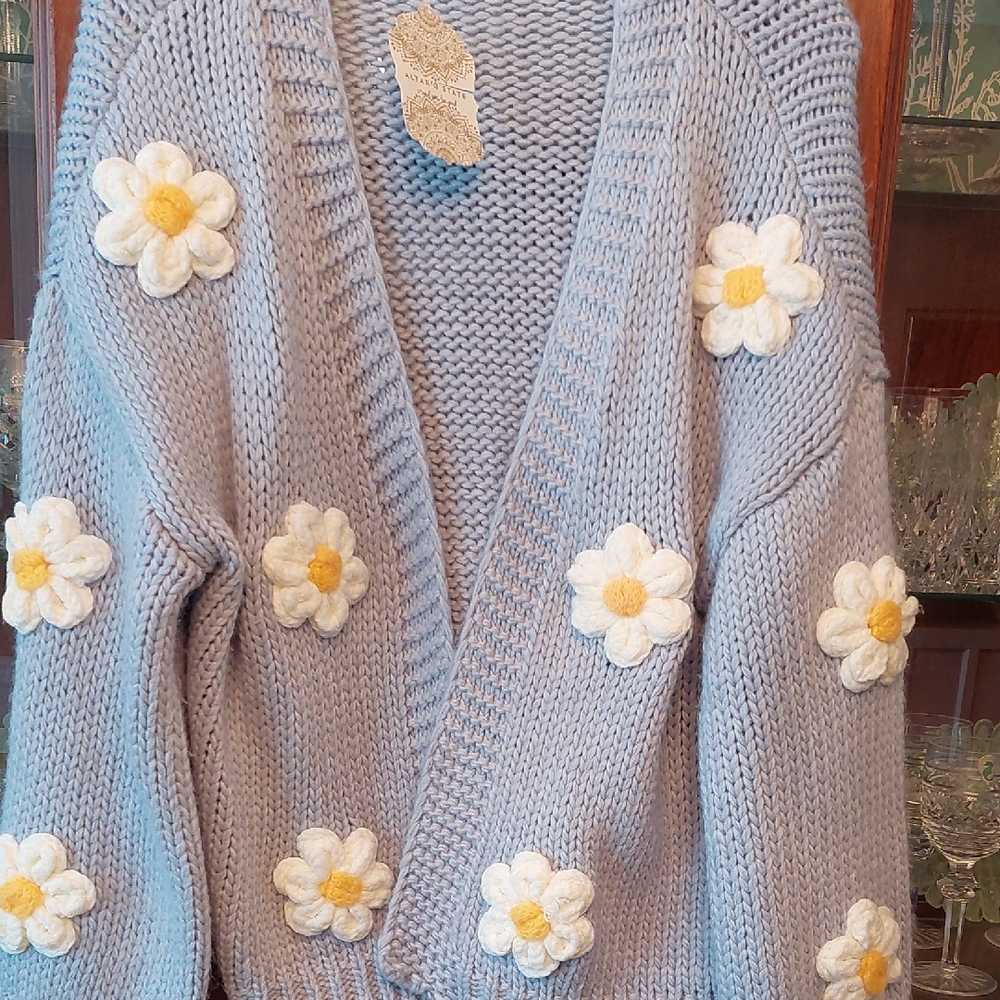 Daisy 3D Cardigan, S. NWT